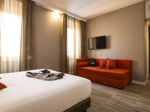 Отель The Guardian