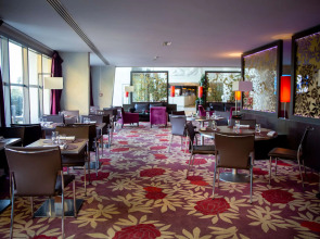 Отель Clarion Paris CDG Airport