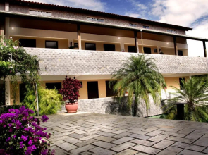 Pousada Flor De Penedo