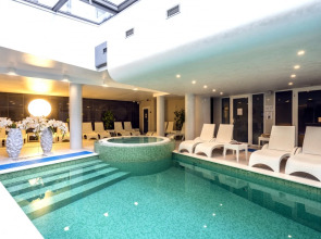 Отель Wellton Centrum Hotel & Spa