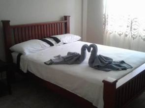 Relaxed Life Airport Plaza