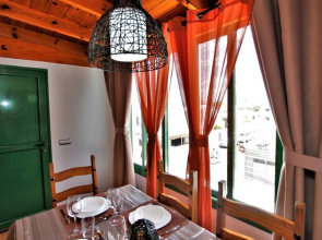 105068 -  Apartment in Puerto del Carmen