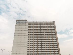 OYO 429 Sky View Premium