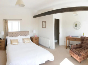 Deighton Lodge