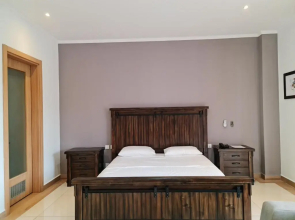 Royale Suites by Arc Royal Luxury Apts