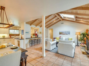 Santa Barbara Vacation Rental w/ Pool & Hot Tub!