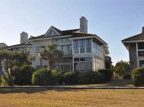 #403 Bv Patrick - 3 Br villa by RedAwning