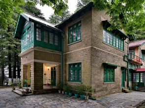 Brij Villa, Dalhousie - A Colonial Luxury Retreat