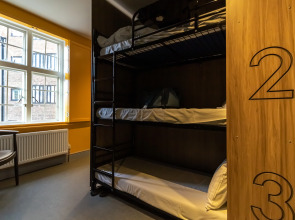 PubLove @ The Steam Engine - Hostel