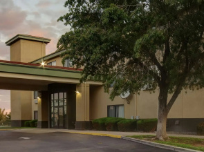 GreenTree Inn Albuquerque