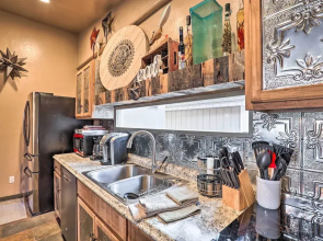 Near Trails: Tucson Getaway w/ Private Courtyard