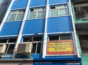 S M Mansion near Harbour & High court