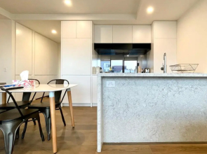 Readyset Apartments at Marque