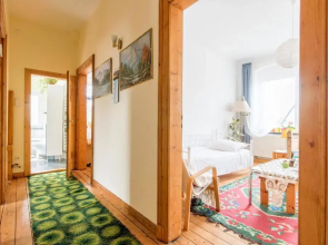 6606 Private Rooms