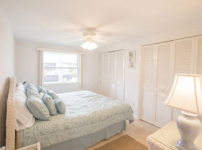 Aloha Kai Unit 55 1 Bedroom 1 Bathroom Apts