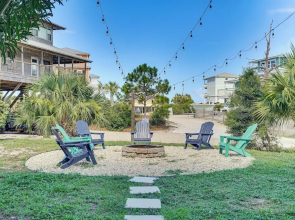 Walk to Ocean: Beach House w/ Pool in Port St Joe!