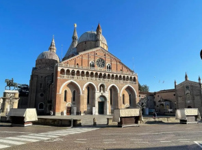 Civico 57 Al Santo - Padova