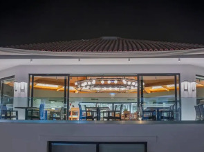 Golden Coast Hotel & Bungalows - All Inclusive