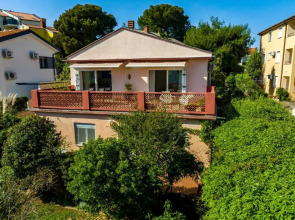 Apartment Axelle 50 METERS TO THE BEACH