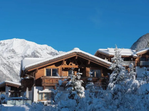 Schickster Mountain Lodge