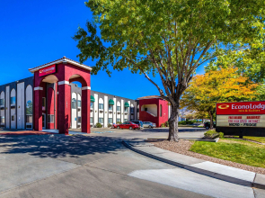 Econo Lodge Inn & Suites Albuquerque East I-40 Eubank Exit