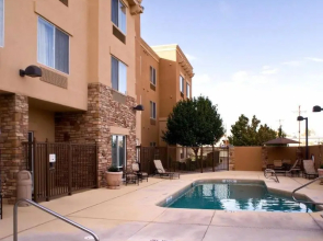 Fairfield Inn and Suites by Marriott Roswell