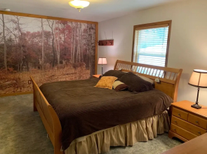 Tamarack 3 Bears Inn