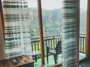 Ella Rock Mystery Hotel