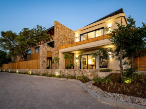 Khiwane Boutique Hotel