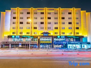 ZMAX HOTELS (Tianjin Five Old Street, Xi Nan Lou, metro station shop)