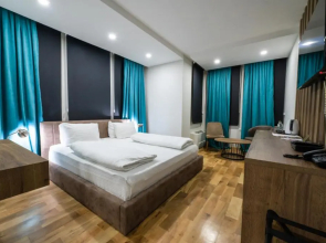 Hotel City In