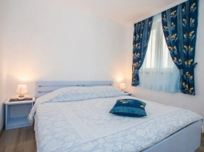 Charming Brsec Apartment With Shared Pool