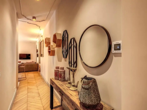 DeCharme apartment with terrace in Monti
