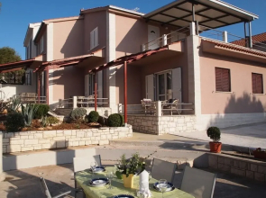 Franco - Secluded Paradise - A3 Franceska