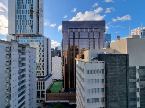 Chic CBD Studio-Aircon-Wifi -Heated Pool