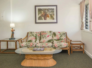 Lahaina Ocean's Edge