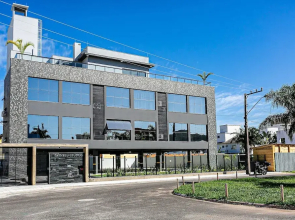 New Studio Well Located 750m From the Beach Sti209