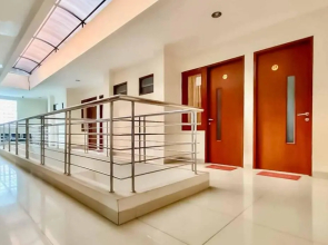 RedDoorz Syariah Plus near Cirebon Super Block Mall 2