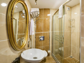 Marmara Place Old City Hotel