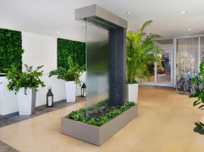 Z Ocean Hotel, Classico a Sonesta Collection