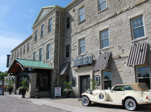 Stone Mill Inn