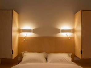 Une Chambre a L'economat (Adults Only)