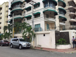360 panoramic view apt