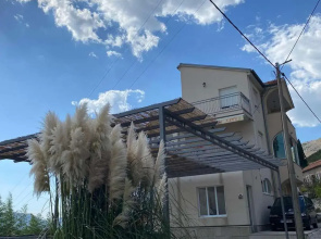 Sun City Apartments
