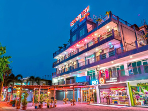Cenang View Hotel