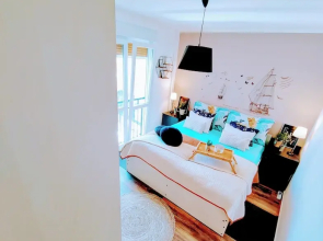 Apartment Sleeps 2 With Stunning Views