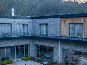 Melekona House