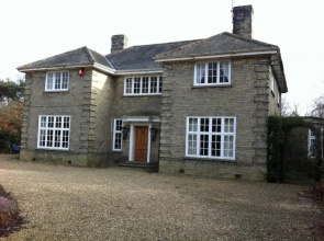 Elloe Lodge