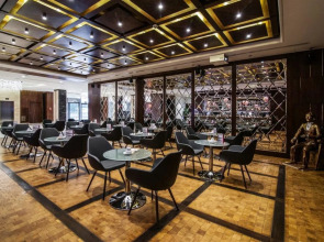 Airport Hotel Okecie