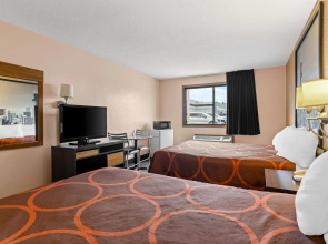 Super 8 by Wyndham Bourbonnais/Kankakee Area